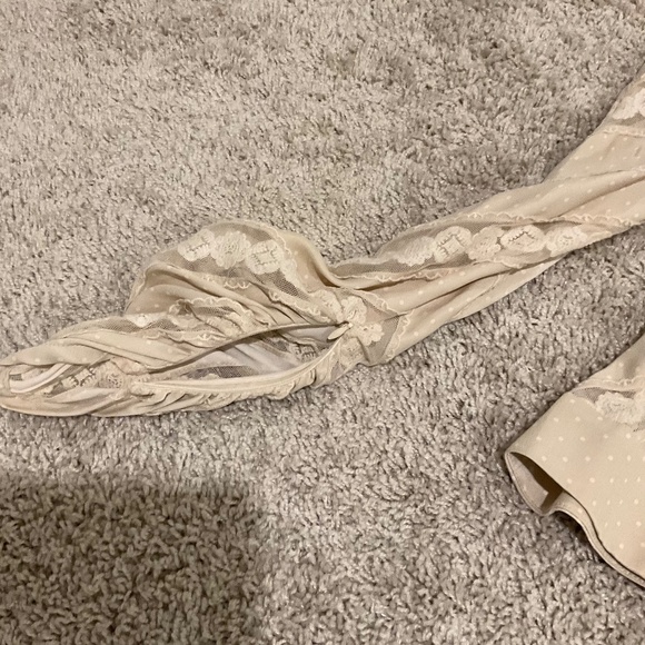 ZIMMERMANN UNBRIDLED CHEVRON PANEL TOP. COLOR: BEIGE, SIZE 1AU (6US). - Picture 11 of 16